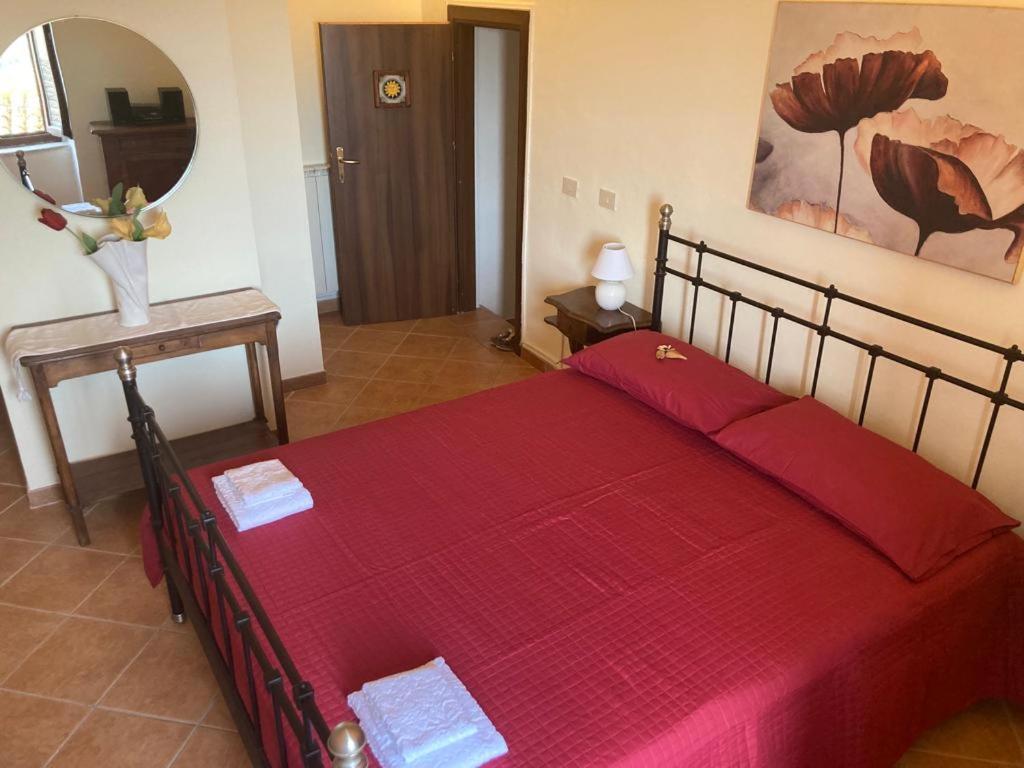 Apartment House Of Leaves Trevi